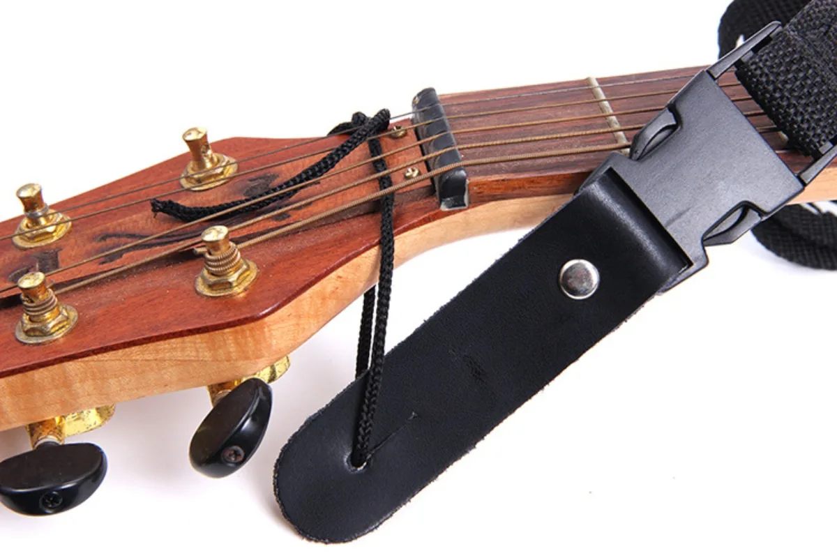 Рисунок 4 - Кожаный ремешок для гитары из полипропилена