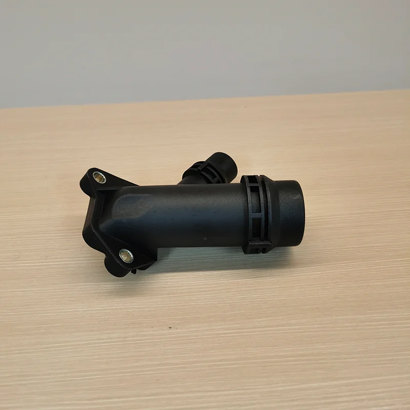 11122247744 11127806196 Motorkühlungs-Schlauchverbinder Flanschrohr Geeignet für BMW E46 E60 E38 E39 E61 E81 E83 X3 E84 E85 E87 X5 – Detail 10