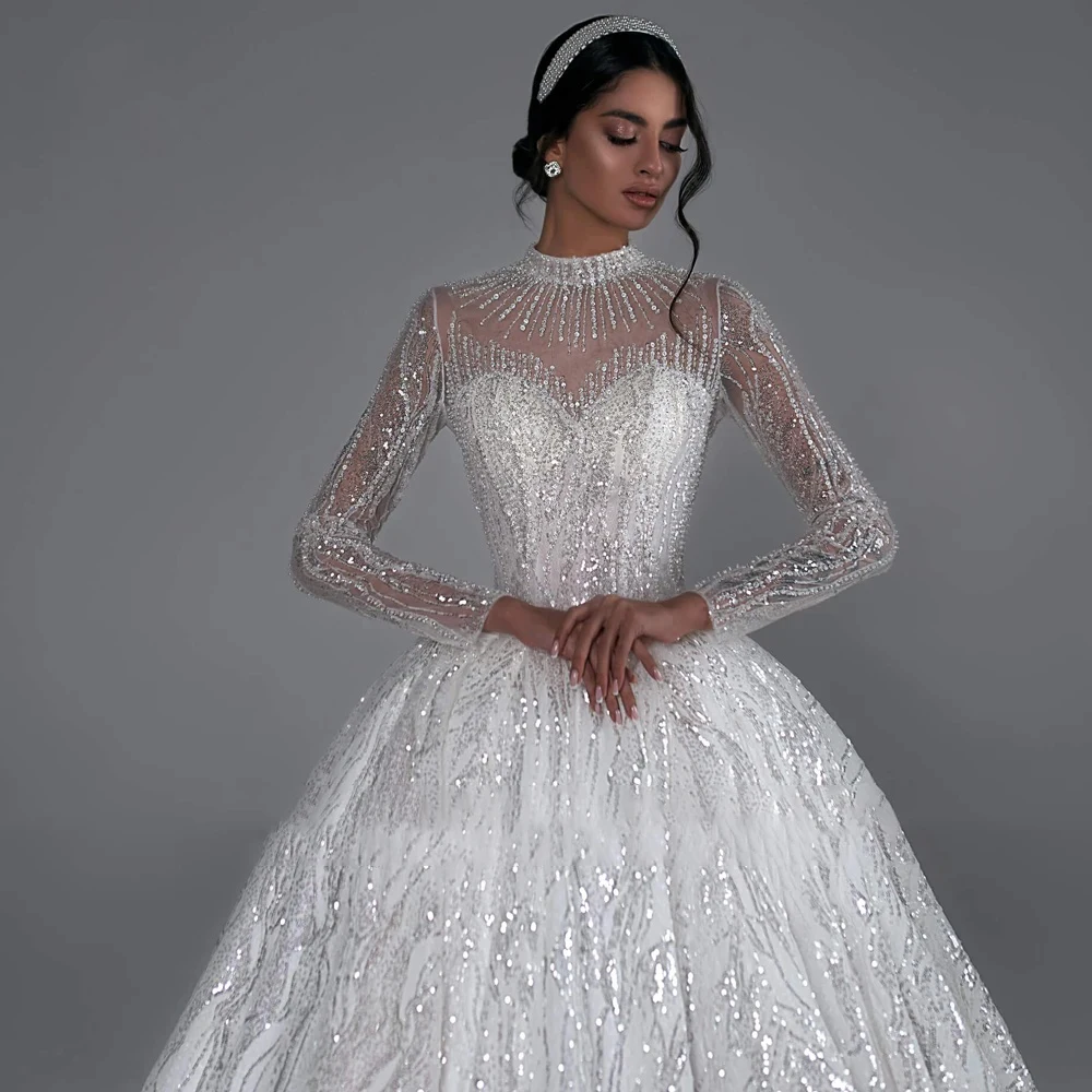 Luxury Ball Gown Wedding Dress High Long Sleeve  V Neck Bridal Gowns Customized Lace Appliques Beaded Womens Clothing