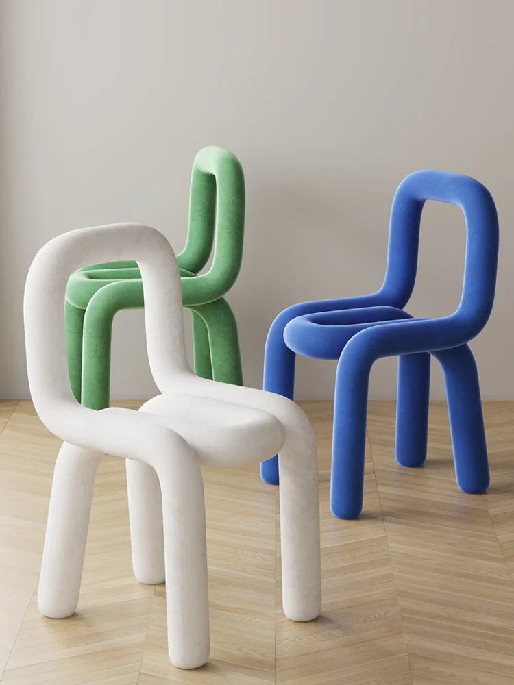 كرسي INS Klein Blue Designer Creative Makeup Stool الحديث البسيط لتناول الطعام مع مسند الظهر ومقعد الغرور العصري للبالغين في المنزل #1