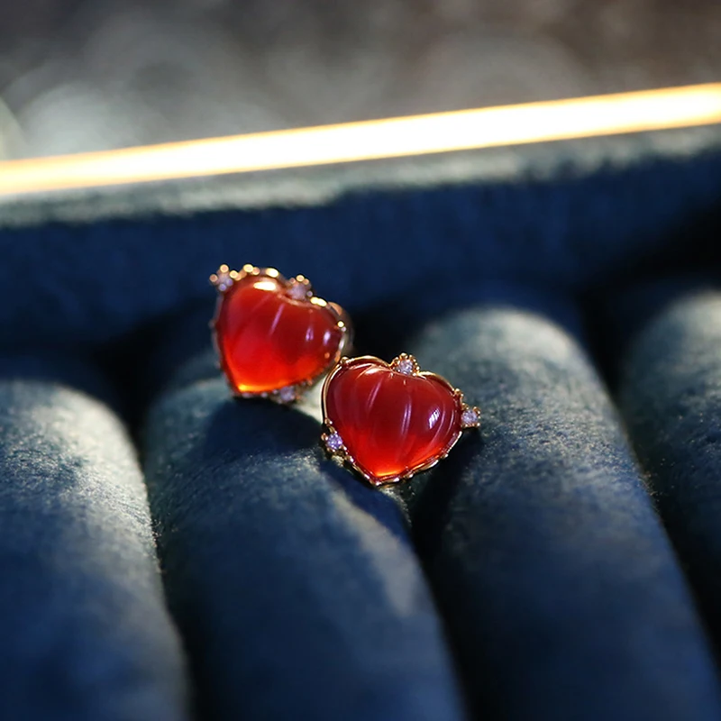 

Stud Earrings for Women Red Heart Shape Gemstone Natural Garnet Earring 925 Sterling Silver Gold Plated Bijoux Gifts EI061