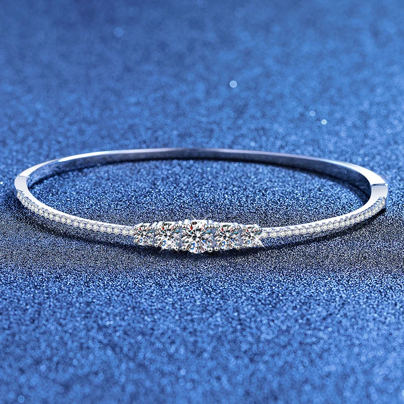 PT950 Platinum 1.3CT Moissanite Bracelet Women - Premium, eye-catching 1.3CT, fits daily & banquets