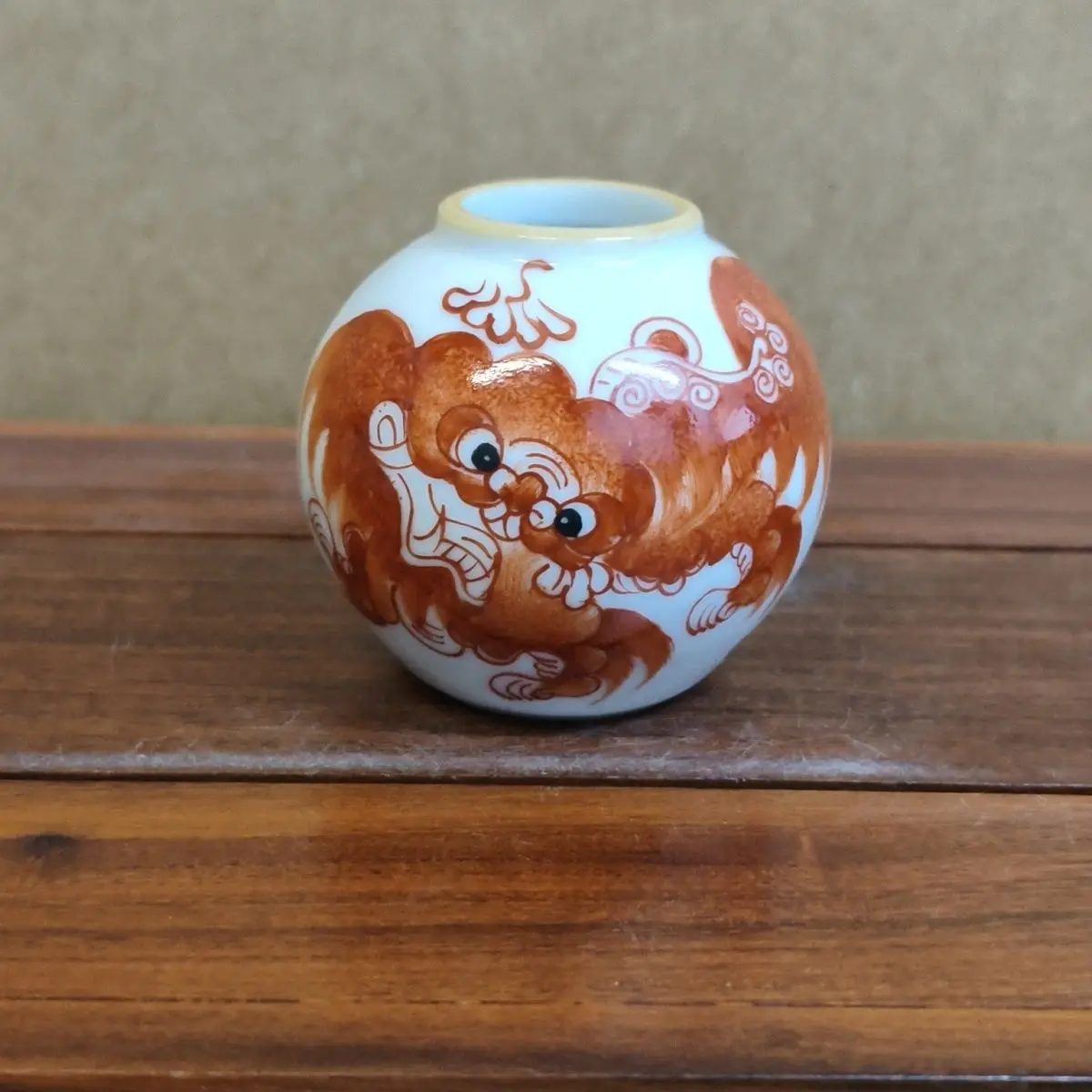 Vintage Old Collection Taishi Shaobao Red Lion Water Chinese Antique Decorative Storage Jar For Collectors