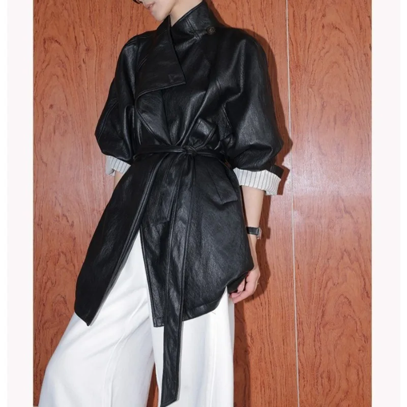 Korean-style Atmospheric Outfit Temperament Retro Spliced Leather Jacket Light Luxury High-end Jacket Windbreaker