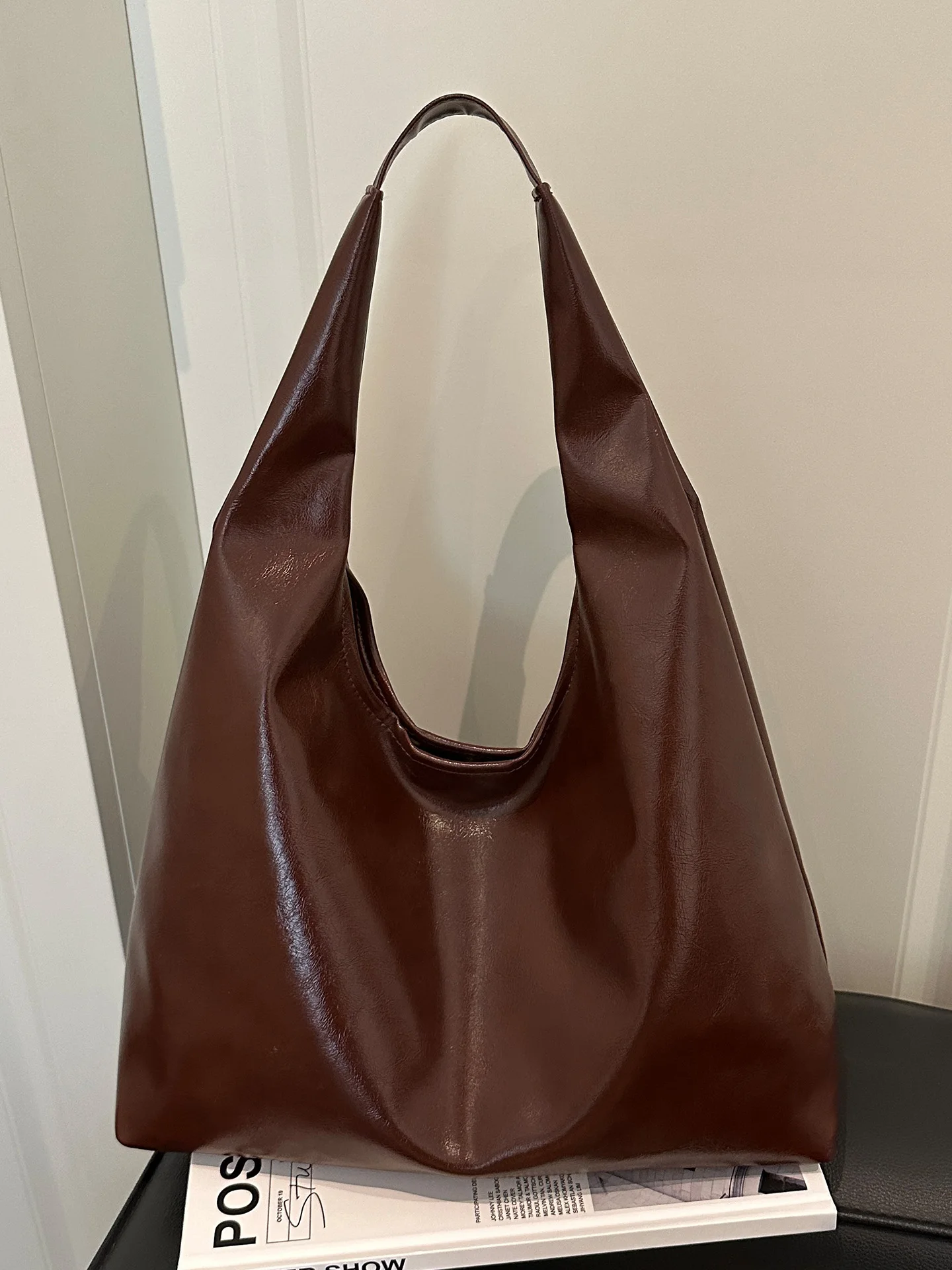 

Мягкая кожаная большая сумка в стиле ретро, женская пригородная модная большая сумка на одно плечо Capaci, американская винтажная однотонная сумка