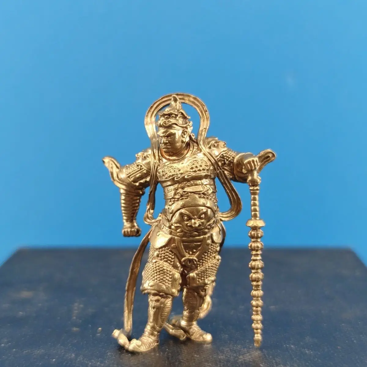 

​​4.9cm Brass Temple Guardian Statue - Armored Warrior Sculpture with Prayer Beads & Halo, Zen Shelf Decor for Home Ornament​
