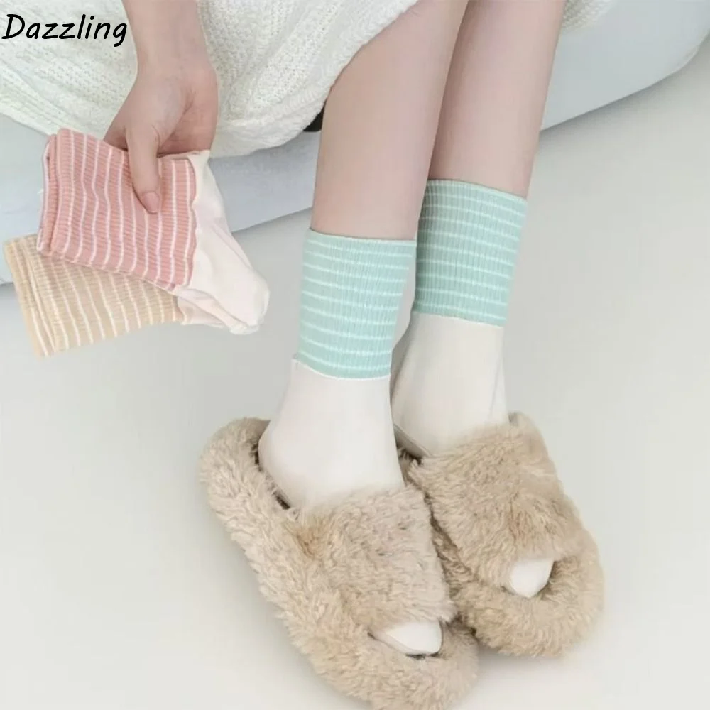 

4 пары носков для сна с эффектом кондиционирования воздуха, противоскользящие, дышащие, с мультяшными полосками, утолщенные, женские, средней длины