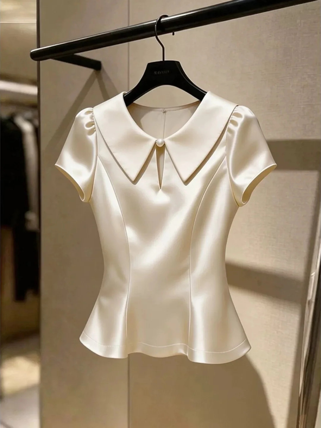 

Elegant Chic Collared Shirt Short Sleeve Commute Versatile Women's Fashion Korean Style Straight Cut Summer Top Poetic Lin