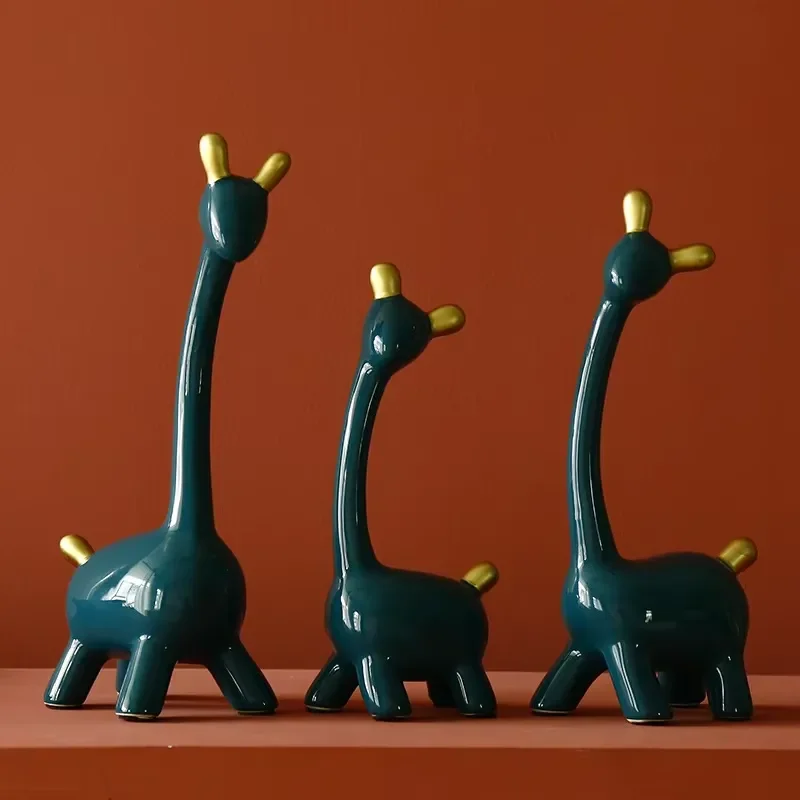 Nordic Morandi Color Ceramic Giraffe Animal-Themed Entrance Decoration Living Room TV Cabinet Decorative Items Bookcase Wine