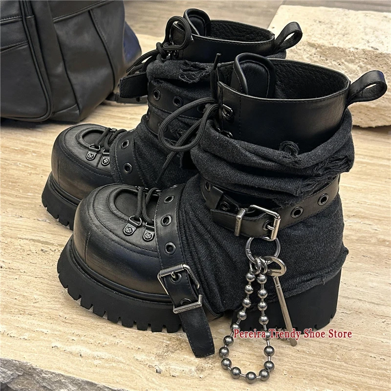 

Punk Retro Thick Soled Motorcycle Boots for Men Women Trendy Metal Chain Belt Buckle Height Increasing Short Boots Couple Shoes
