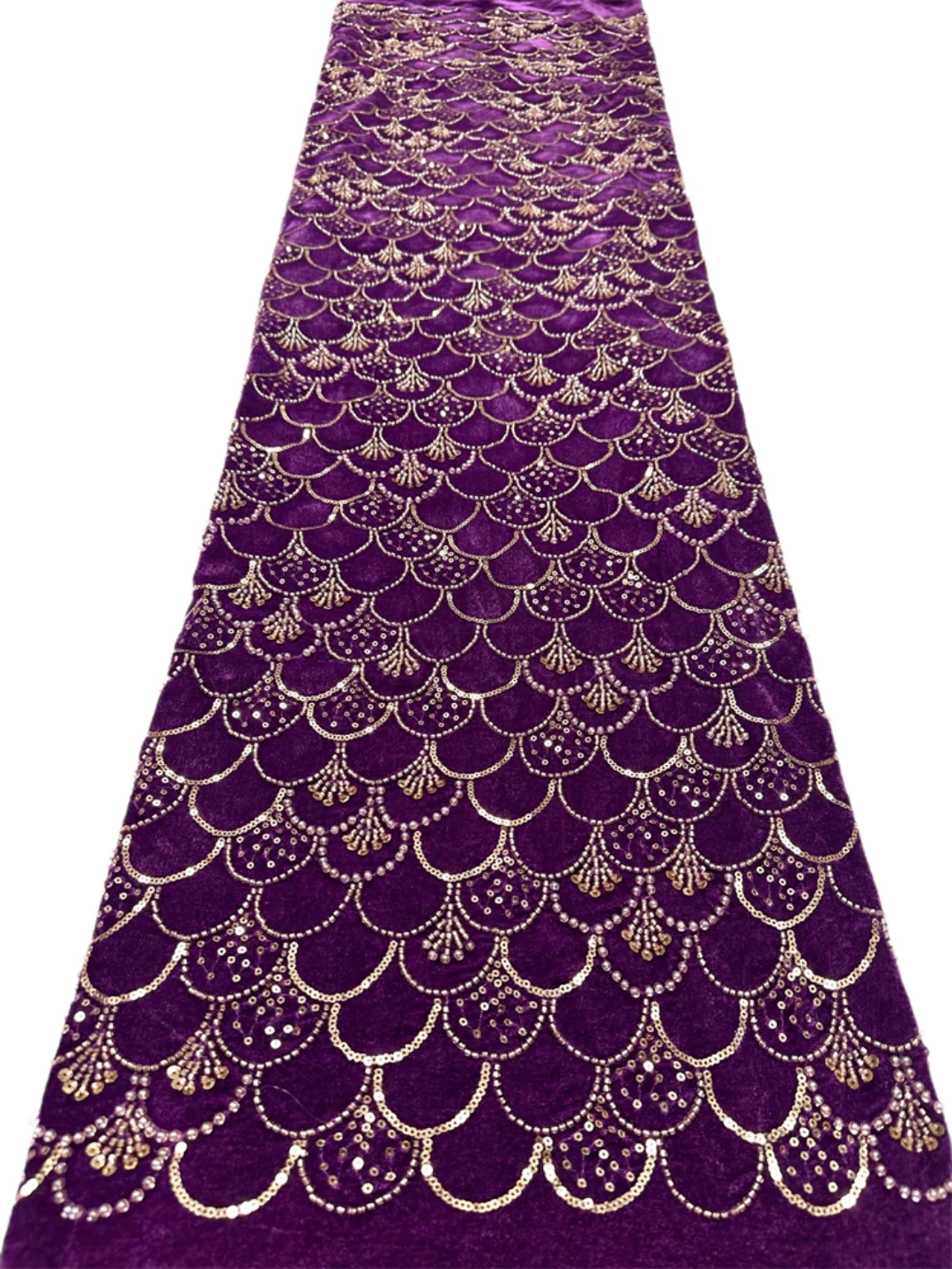 Tessuto in Velluto Ricamato co - Velvet Fabric Embroidery recensione e prezzo