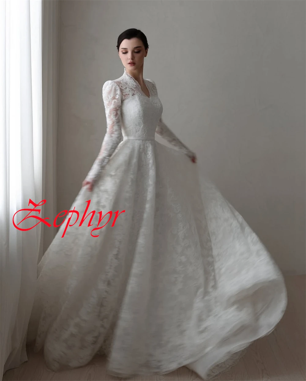 

Customized Exquisite White Lace Wedding Dress Elegant V-neck Long Sleeves Bridal Gowns Chapel Train Buttons Back Dresses