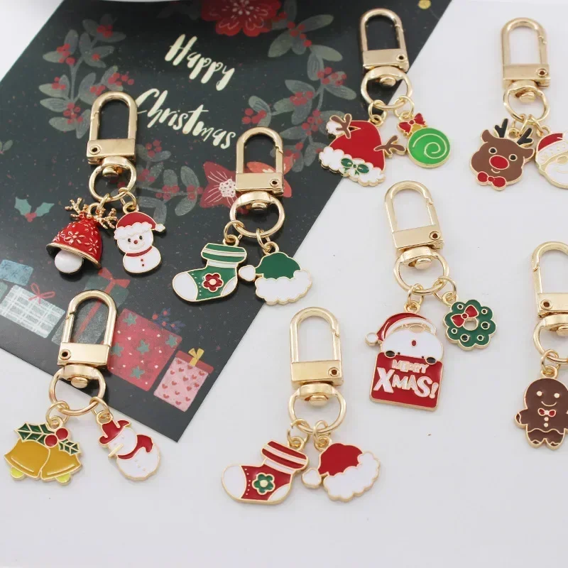 Christmas Keychain Cute Christmas Dress Up Tree The Elderly Small Bell Snowflake Hang Bag Pendant Key Chain Metal Keyring Gift