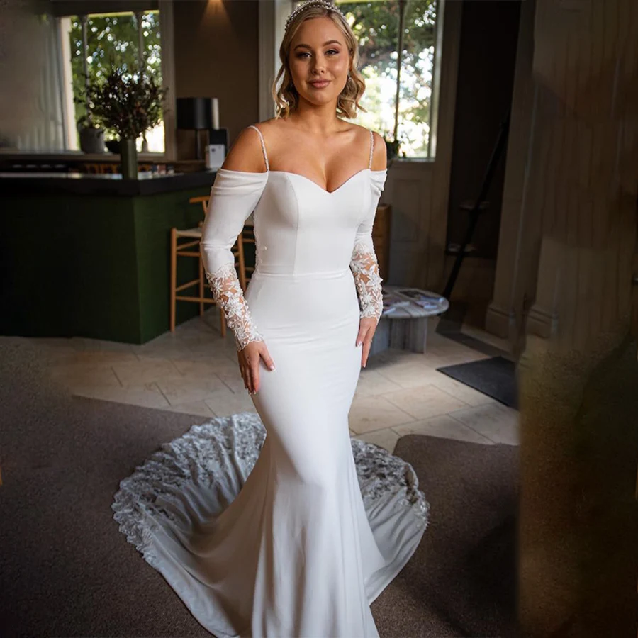 

Customized Wedding Dress See Through Sweetheart Spaghetti Straps 3/4 Sleeve Peal Buttons Long Train Lace Prom Gowns