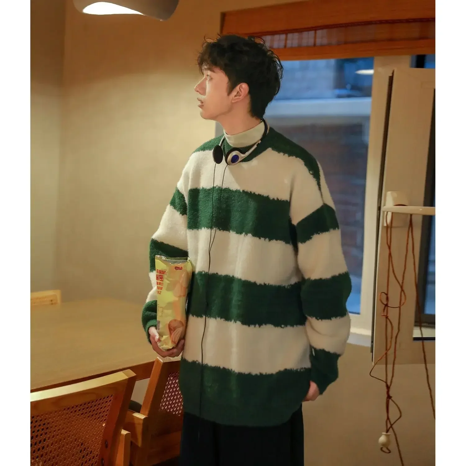 Zebra Stripe Japanese Personalized Contrast Color Sweater for Men and Women Couple Dress Lazy Loose Round Neck Coat Knitted Top