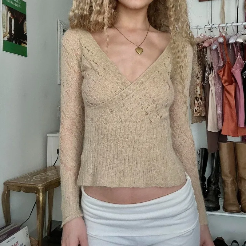 Spice Girl V-neck Texture Long-sleeved Sweater Top Slim and Thin, Hollowed Out To Make Old Sweater view 4