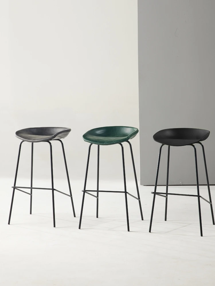 Customized Bar Chair Metal Stool Hotel Restaurant Saddle Leather Metal Legs Bar High Chair