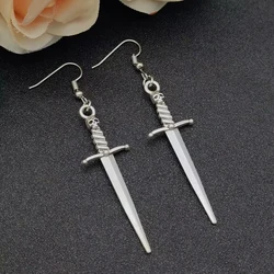 1 Pair of Skull Sword Earring for Womon Vintage Sword Pendant Earrings Gothic Exaggerated Personalized Jewelry Gift