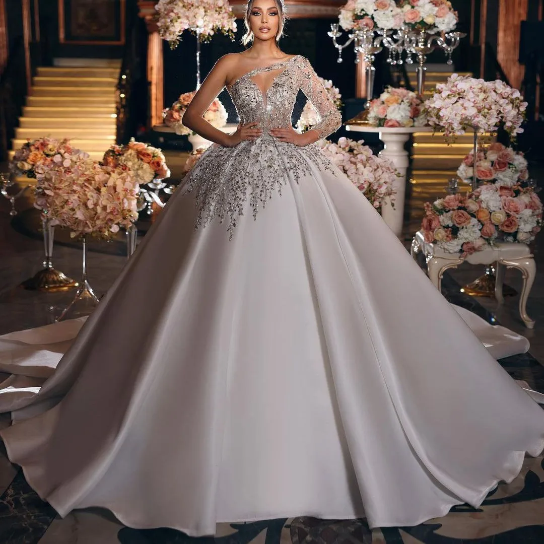 

Luxury Ball Gown Wedding Dresses One Long Sleeve V Neck Sequins Lace Appliques Diamonds Bridal Gowns Vestina De Novia