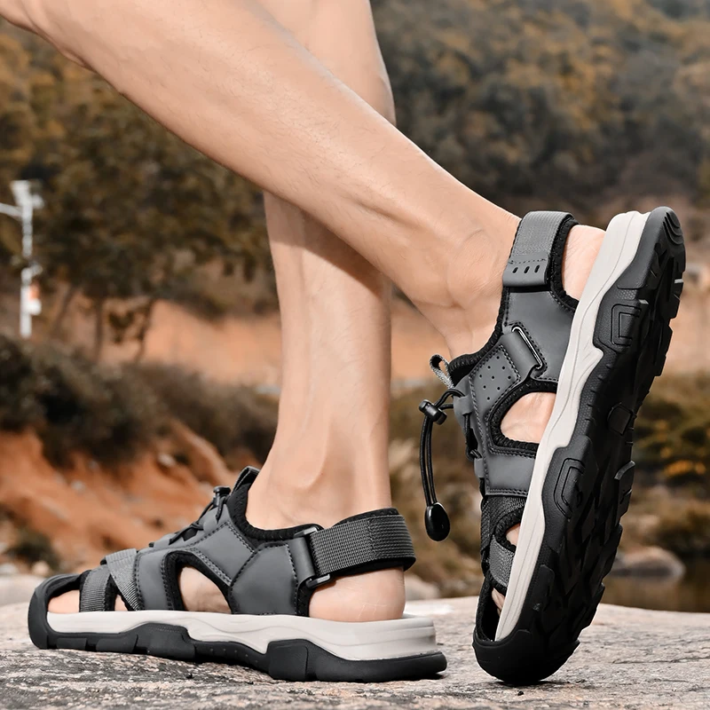 Summer Genuine Leather Beach Sandals Men Outdoor Breathable Casual Sneakers Male Non-Slip Protect Toes Trekking Climbing Shoes