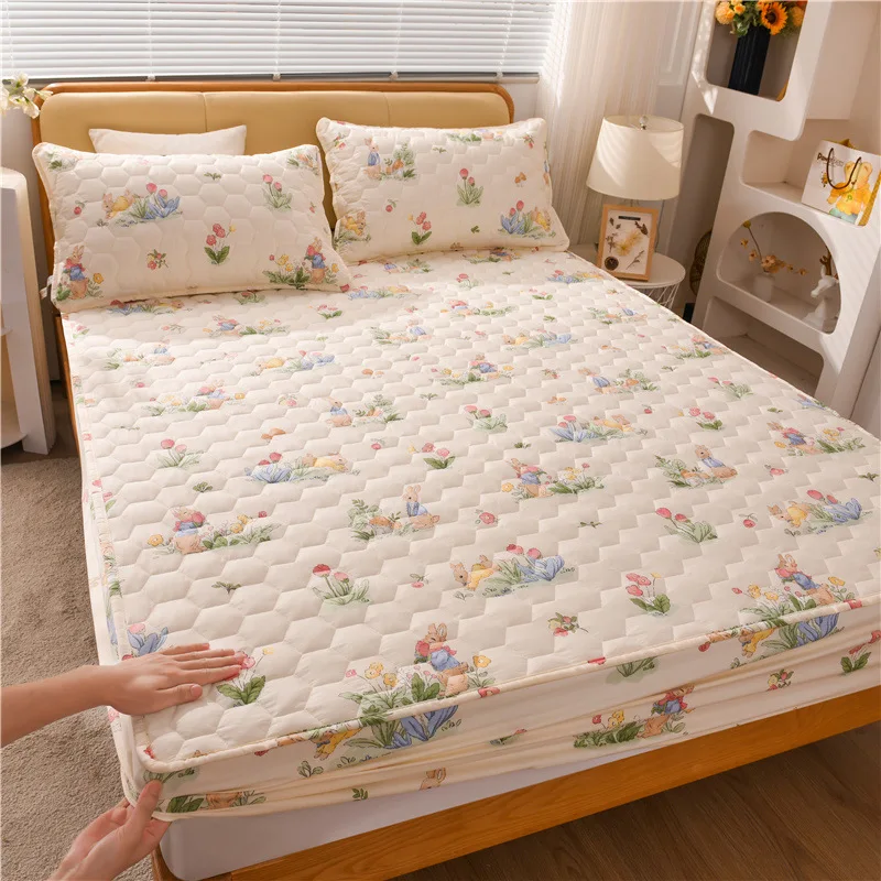 

A-class maternal and child-grade cotton waterproof three-piece breathable anti-slip urine-proof mattress protective cover