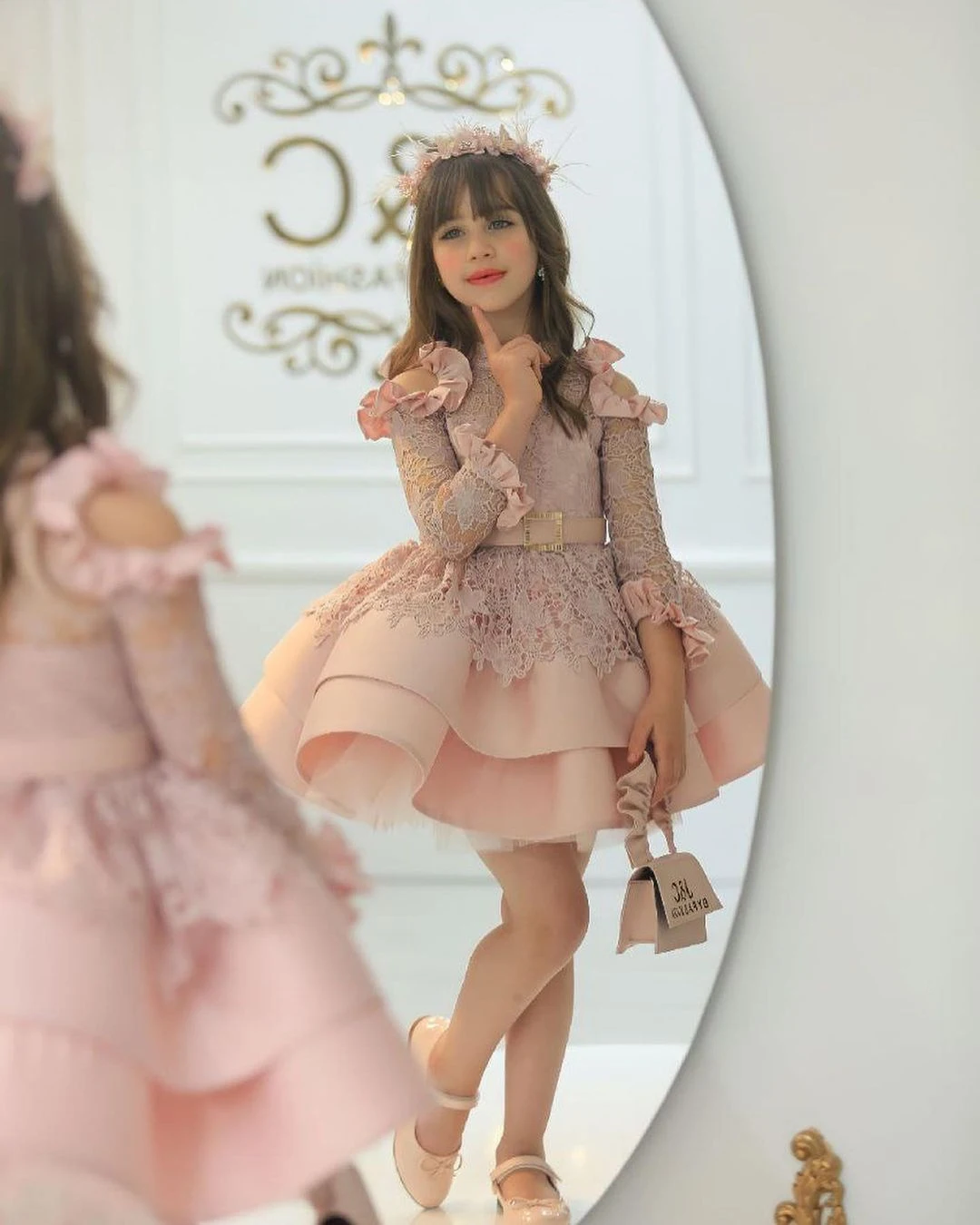 Vestido de princesa de comunión para niños, cuello alto, manga de encaje, falda esponjosa, vestido de baile, fiesta Formal, Junior