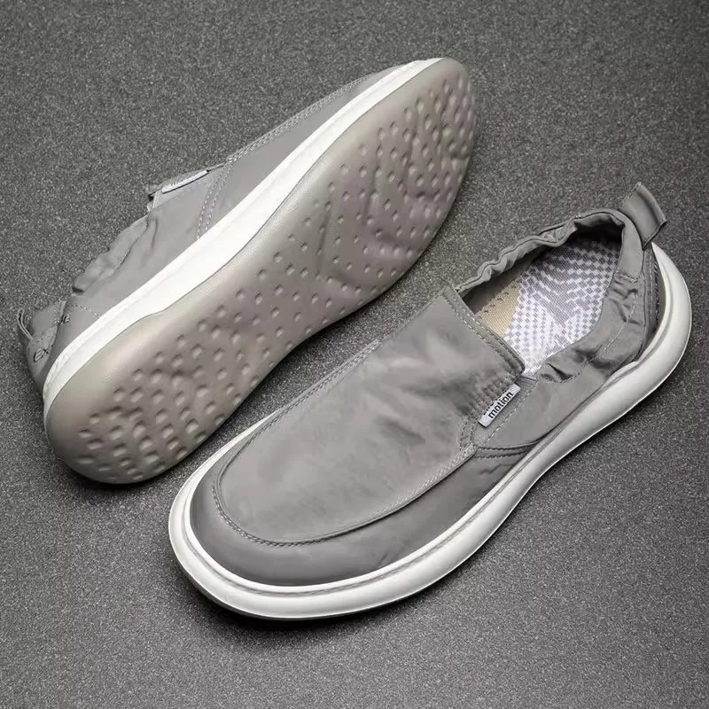 

Men's Classic Comfortable Loafers Casual Slip on Shoes Lightweight Walking Flat Bottomed Driving Shoes Also Suitable for Feet