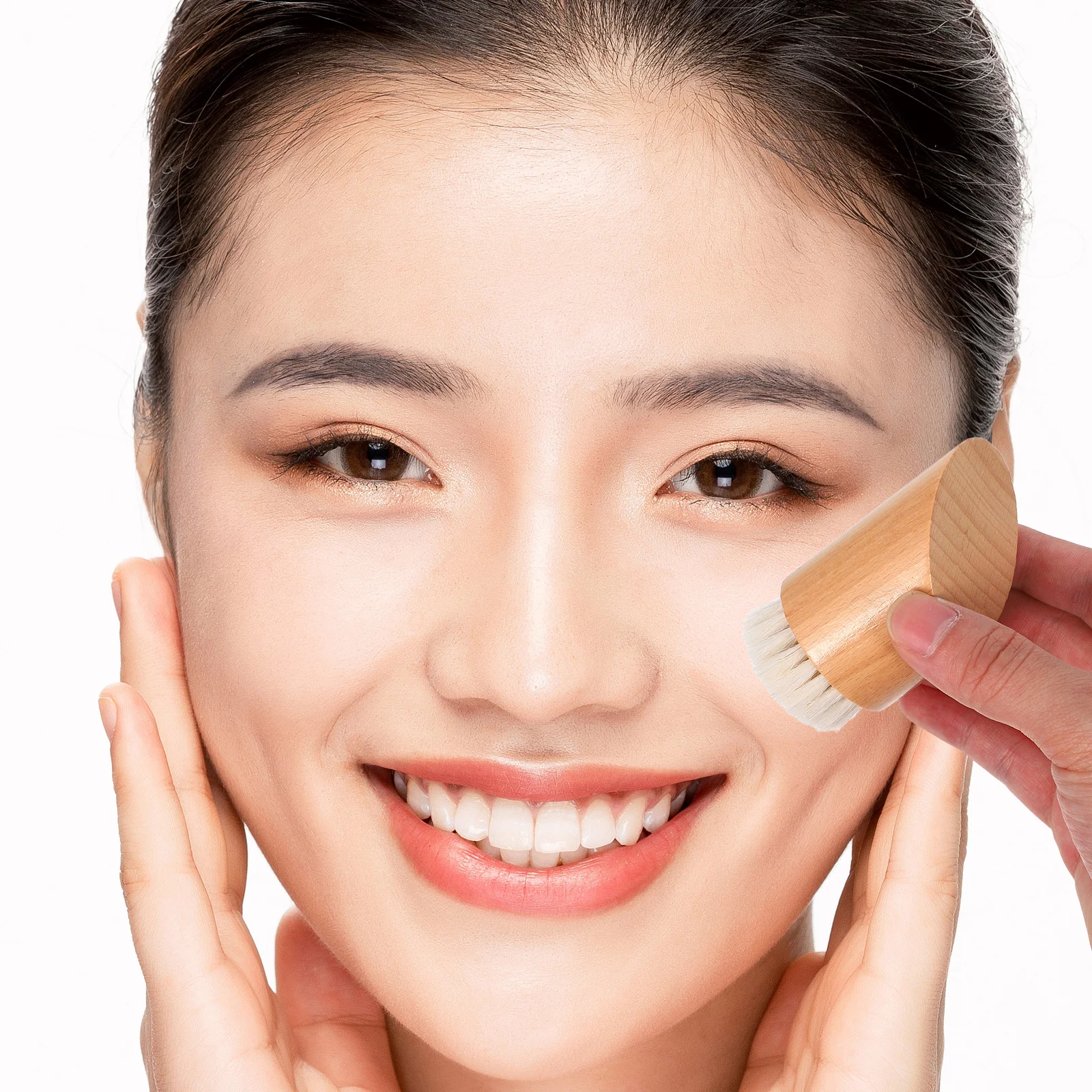 

Facial Cleansing Brush Wooden Handle Hair Bristles Exfoliating Face Scrubber Deep Pore Cleansing Blackhead Removal