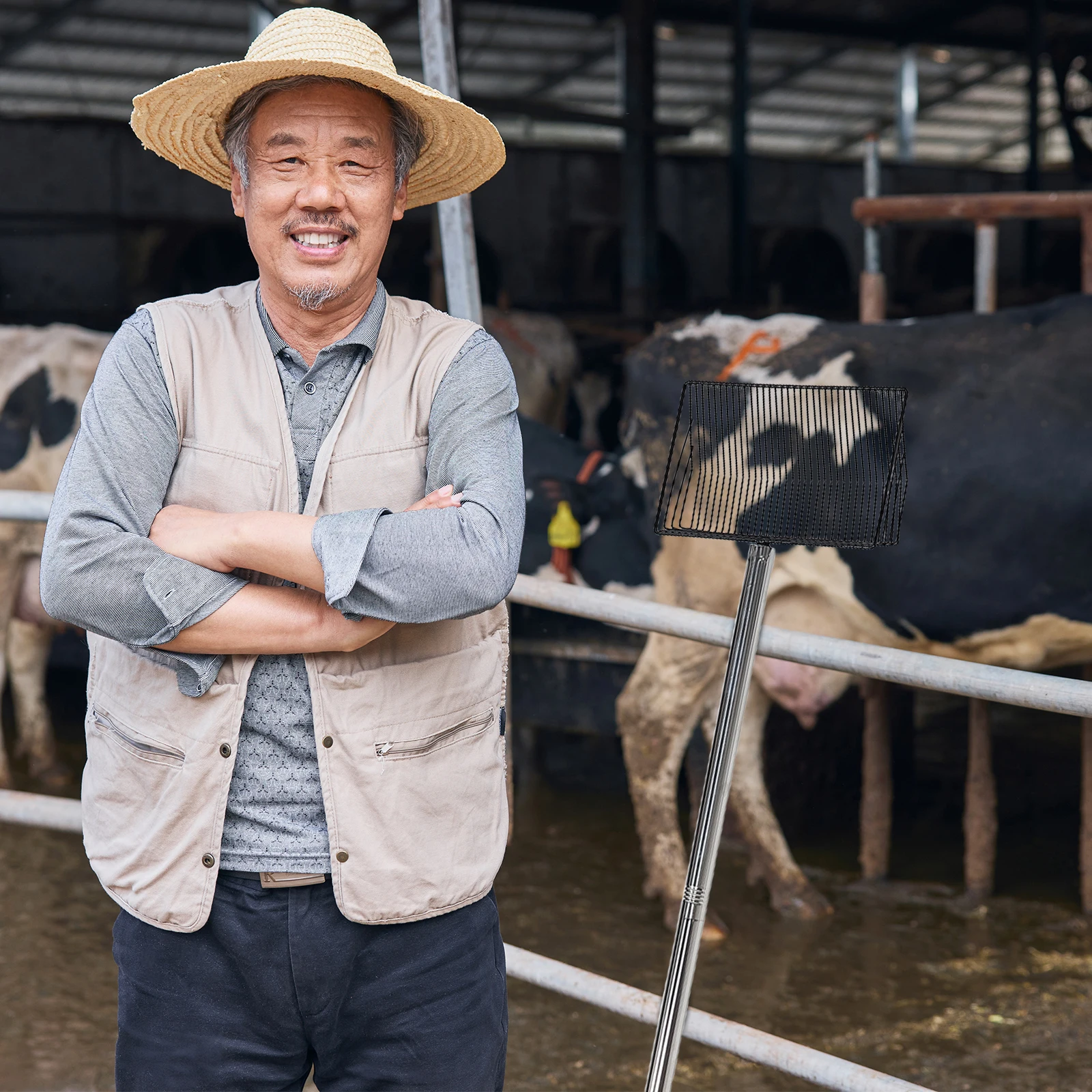 

Farm Cleaning Shovel Litter Scooper Long Handle Sifter Mesh Metal Chicken Pet Waste