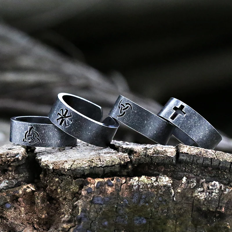 Kostenloser Versand 316l edelstahl Odin Nordischen Viking Amulett Rune & Kreuz MÄNNER Ring Worte Retro Paar Schmuck Trend 2022