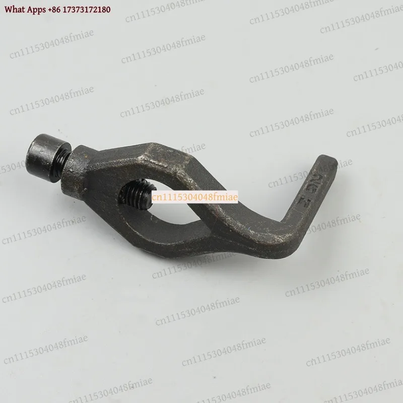 1pc Lathe Dog Vertical Handle Carbon Steel Driving Carrier for Grinding Shaft Self-tightening Angle Heart Chuck