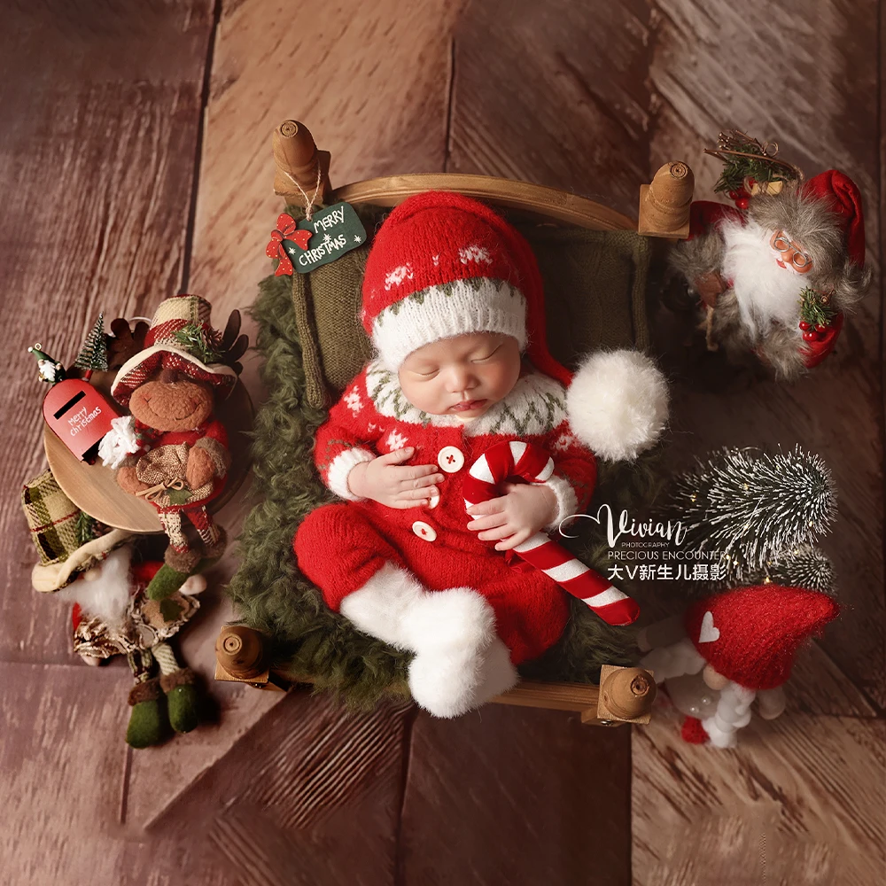 Newborn Christmas Photography Props Set Classic Santa Costume Xmas Scene Decorative Props Studio Holiday Theme Photo Accessories