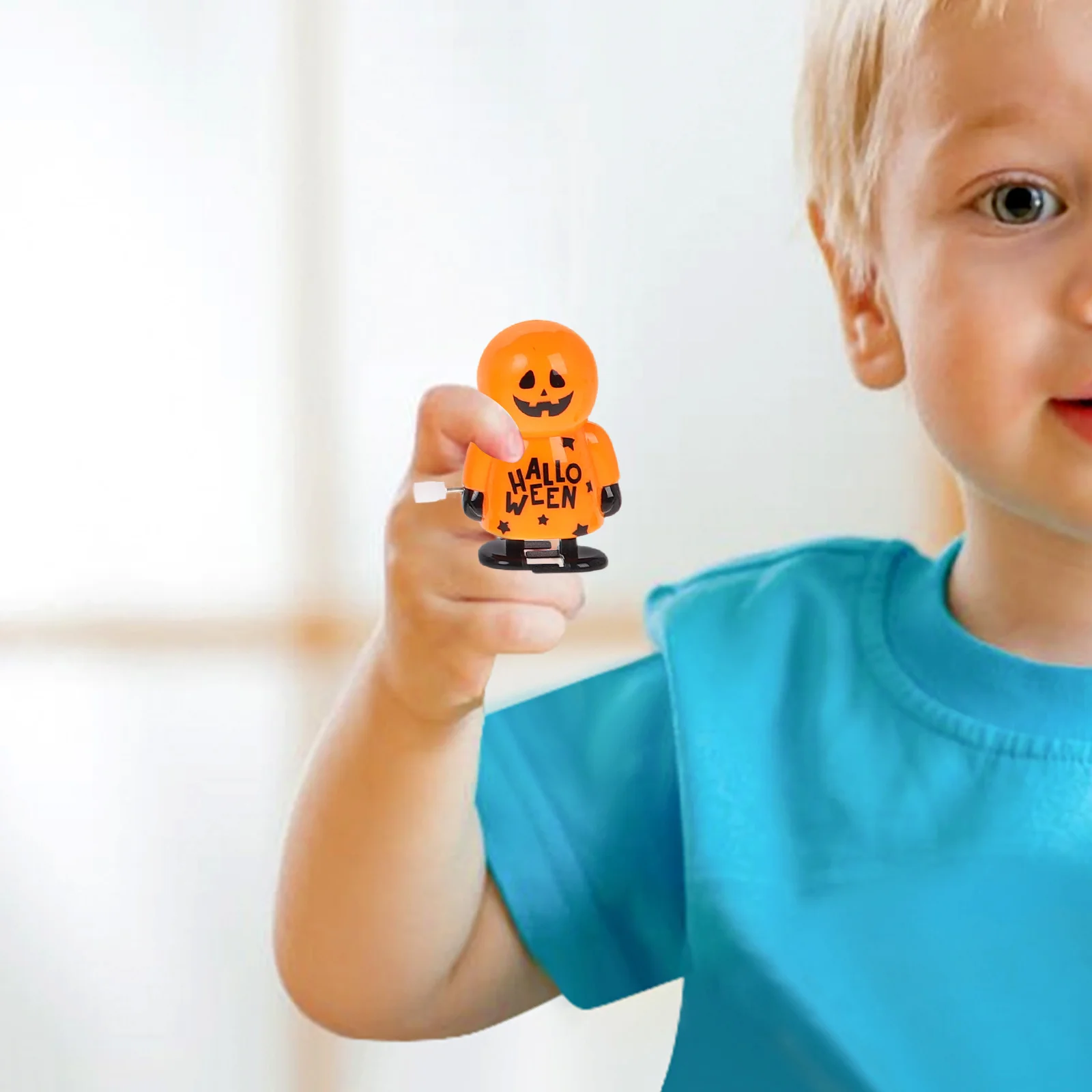 

7Pcs Bright Halloween Cartoon Wind Up Walking Props Scary Novelty Trick Playthings Party Halloween Wind-Up Toy