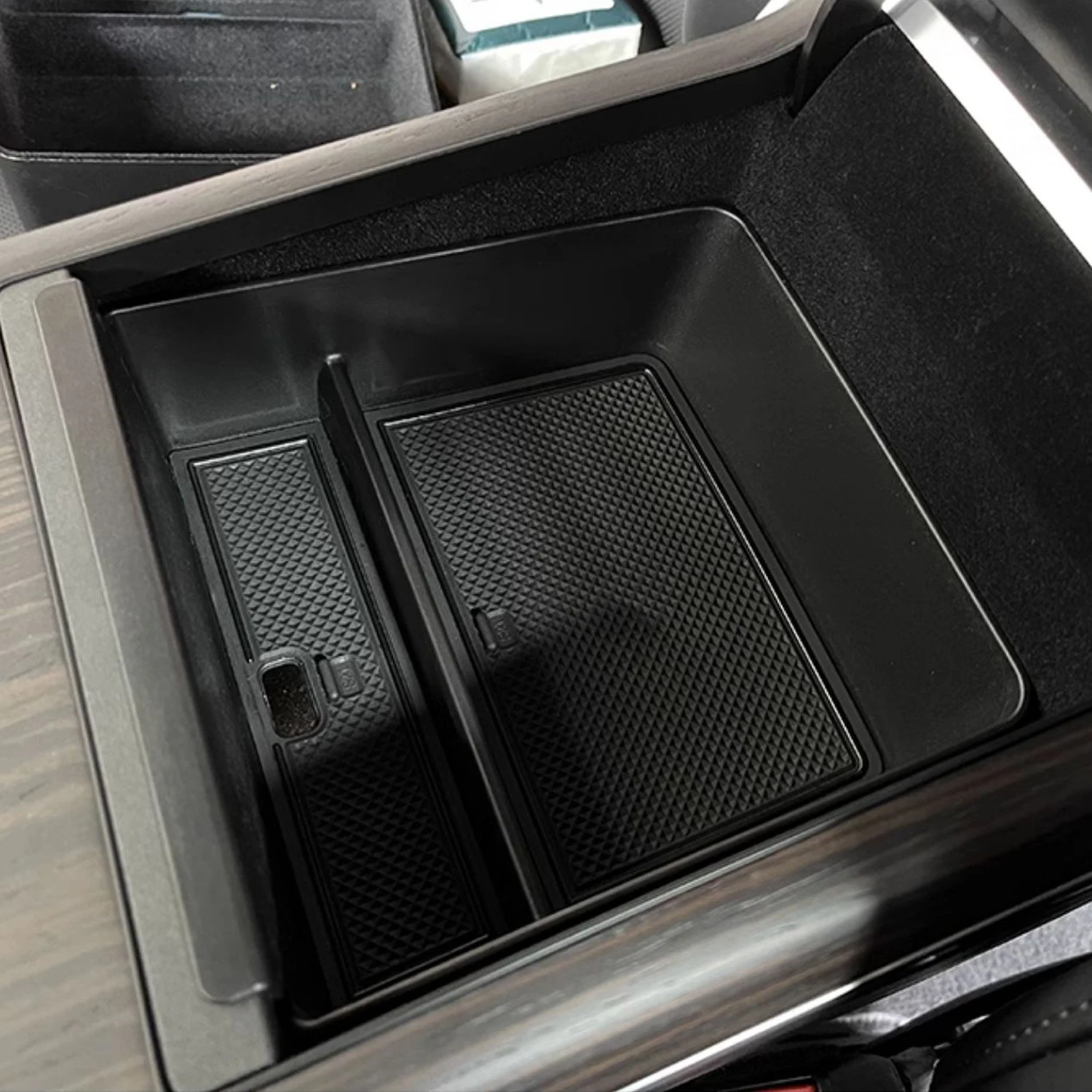 For Tesla Model S Model X Plaid/Long Range 2021 2022 2023 Center Console Organizer Tray Armrest Center Console Storage Box