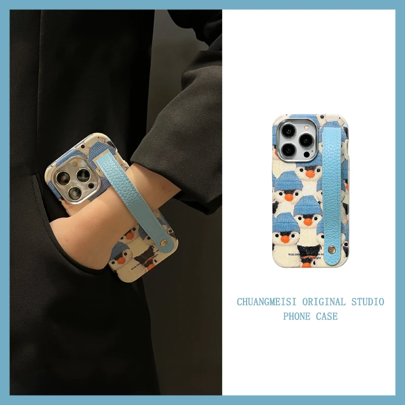 

Fantasy full screen blue hat penguin wristband for apple 16pro phone case iphone15promax cartoon 14promax creative 13/16pro