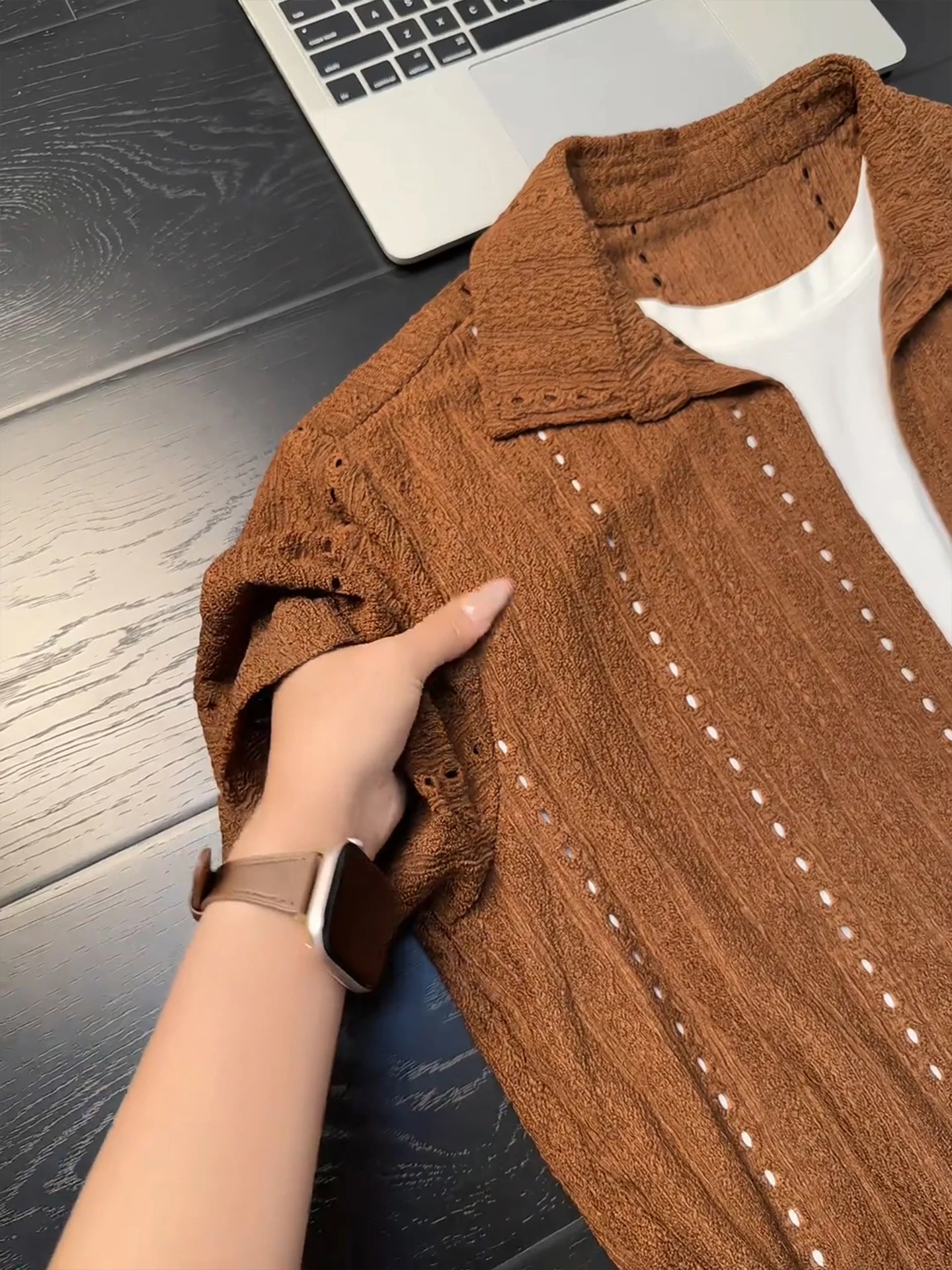 Lightweight Breathable Coffee American Style Hollow out Short Sleeve Men's Shirt Summer Thin Old Money Style T-Shirt Mesh Shirt