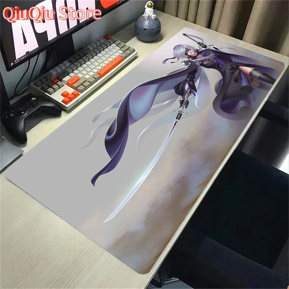 Nier Automata Mousepad Speed Computer und Büro Tischmatte Mauspad Gamer Schrank Spielmatte Tastatur Gaming Anime Girl Schreibtischmatten