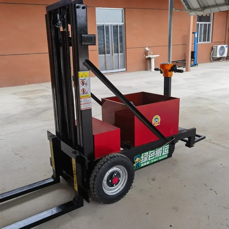 Station-driven electric forklift for small hydraulic lifting fork all-electric forklift stacker for cargo handling