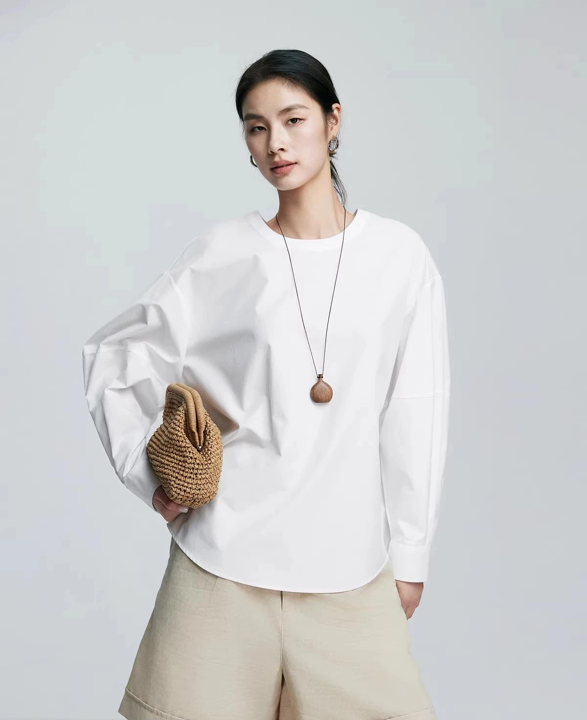 

Loose lantern-sleeved shirt female 80s pure cotton long-sleeved shirt Spring/Summer 2025 Round-neck baby shirt
