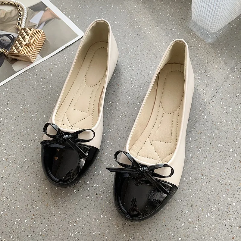 2024 High Quality Black Women\'s Shoes Slip-on Casual Comfortable Butterfly Knot Ladies Shoes Large Size Zapatos Para Mujeres