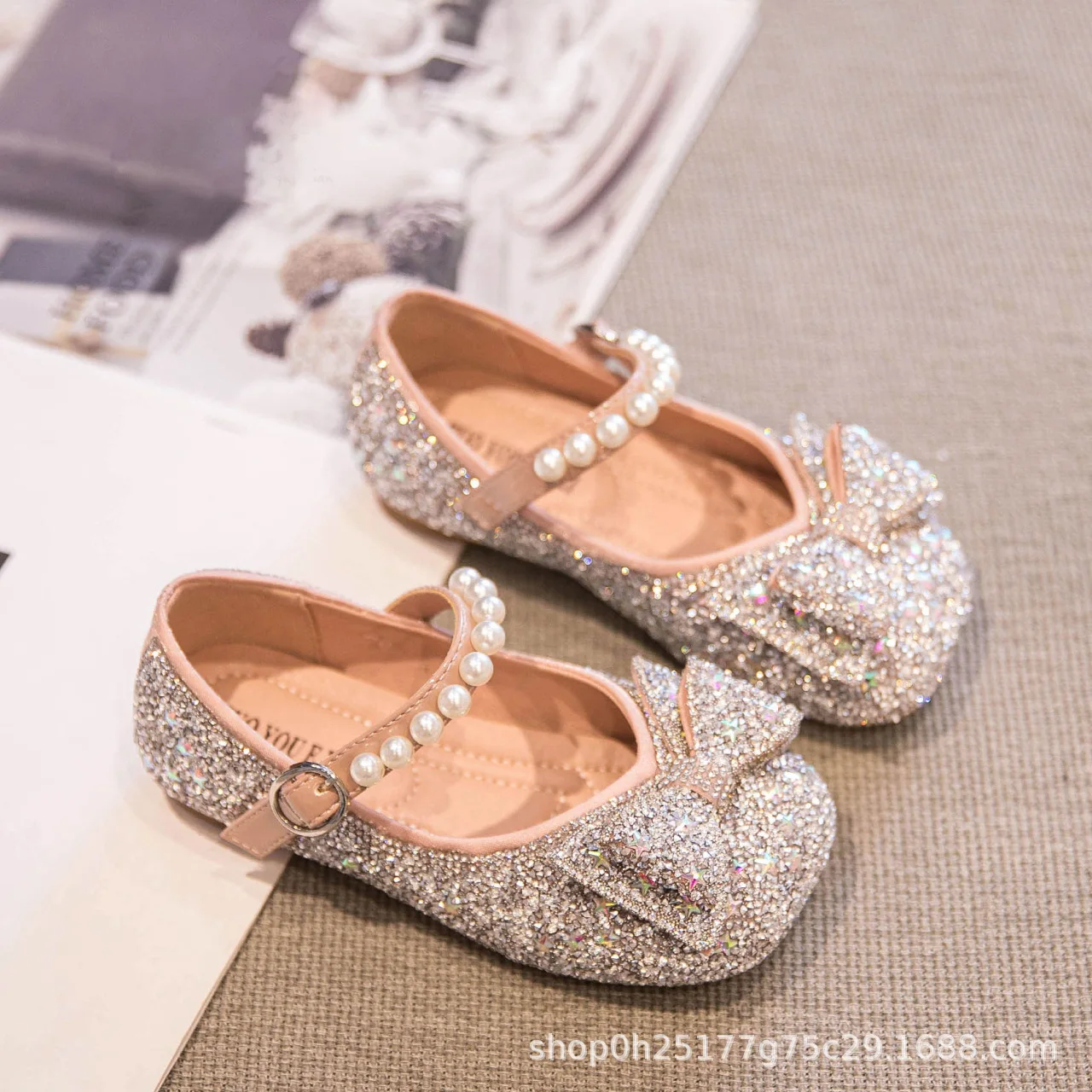 Girls' Princess Shoes 2024 New Spring and Autumn Children's Baby Single Shoes Soft Soled Rhinestone Princess Shoes