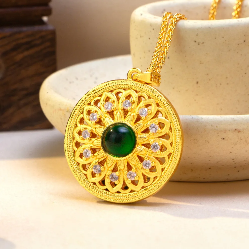 Hollow-out point diamond greenstone sunflower pendant women retro style delicate 9999gold