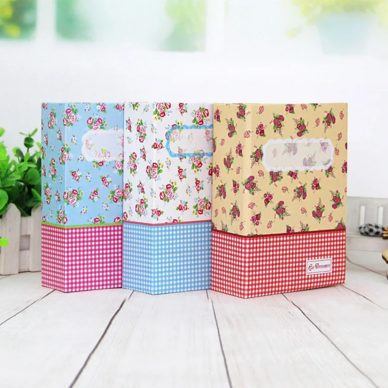 A 4R 6-inch photo album with a small floral cover that can hold 100 photos is suitable for gifting, birthday presents, friends