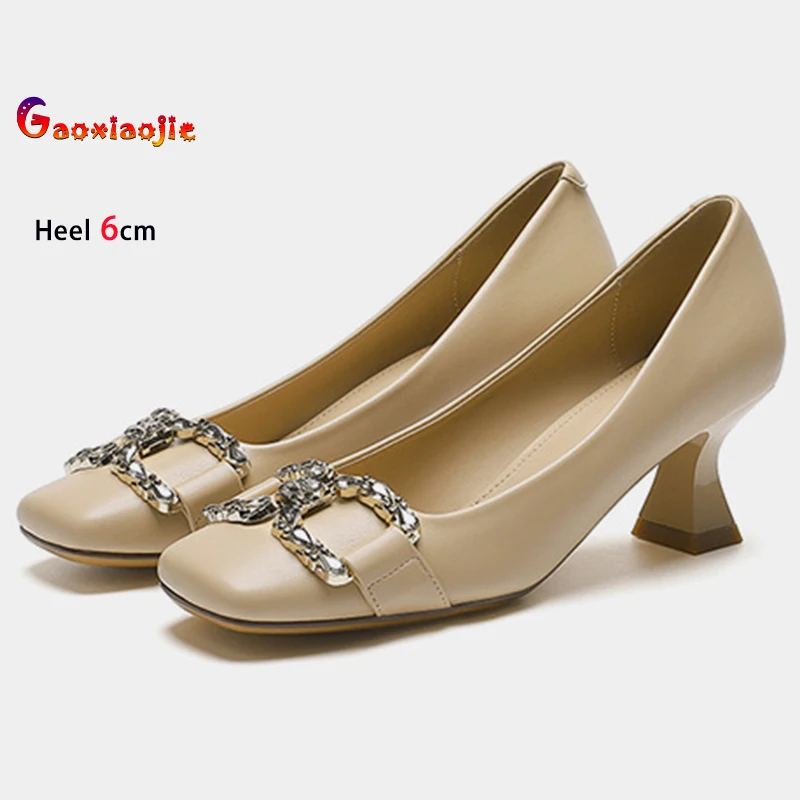 

Новые абрикосовые женские туфли на высоком каблуке 6 см, женские туфли-лодочки на тонком каблуке с квадратной головкой и пряжкой со стразами, рабочая обувь на шпильке с неглубоким носком
