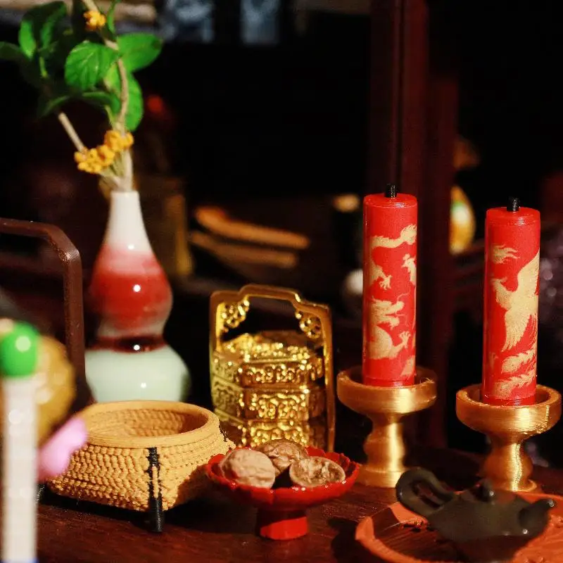 1 คู่อุปกรณ์เสริมตุ๊กตาเล่นบ้านฉากจำลอง 1:12 สเกล ตุ๊กตาบ้านตุ๊กตาเชิงเทียนมินิ ดราก้อน ฟีนิกซ์เชิงเทียนของเล่นเด็ก