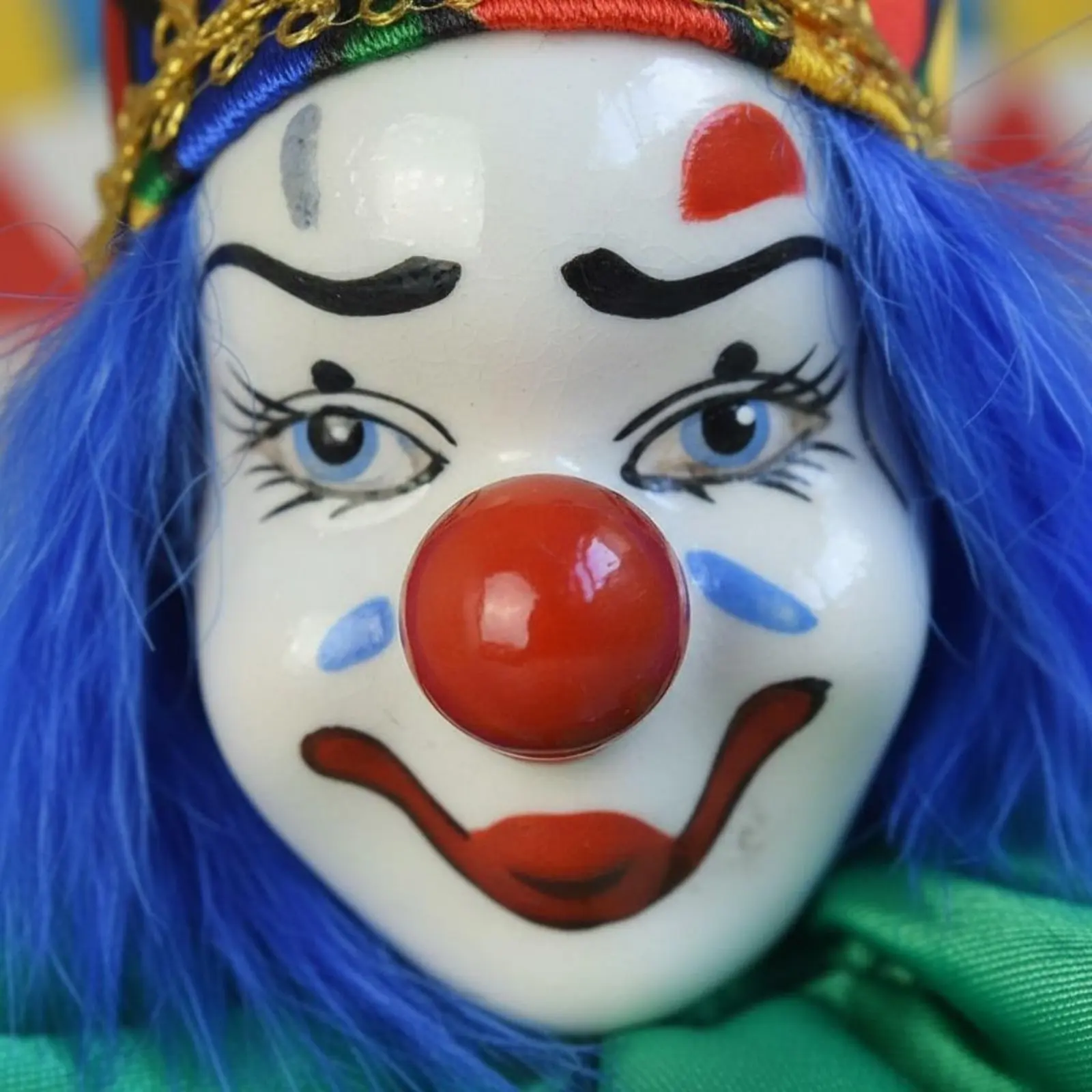 Ceramic Clown Statue Handmade Porcelain Clown Figurine Home Decor Colorful High Quality for Display Shelf