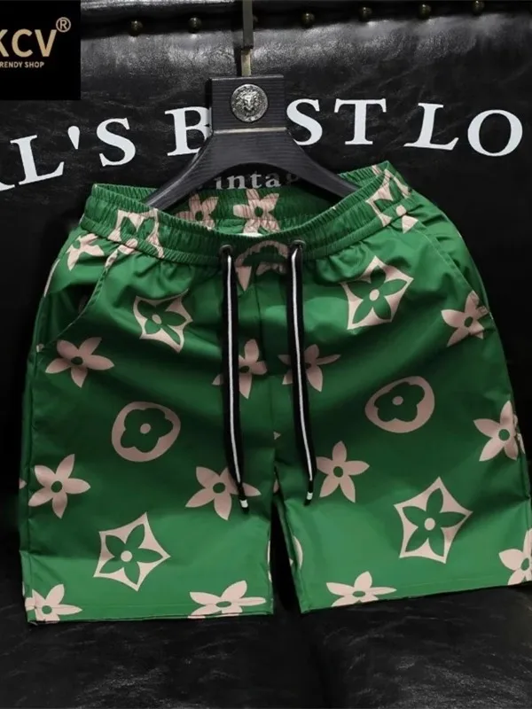 

Европейская станция 2025, летние новые легкие роскошные трендовые шорты с принтом, мужские модные брюки с пятью точками, повседневные пляжные брюки