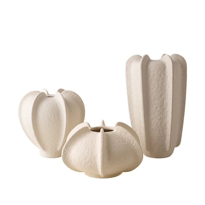 

Jingdezhen ceramic medieval vase ornament, living room desktop wabi wind flower arrangement