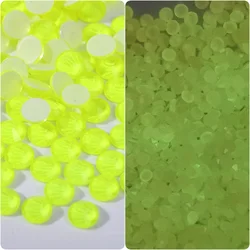 SS4-30 świecą w ciemne światło neonowym fluorescencyjnym cytryninożółtym szklanym płaskim dnie ozdoby z diamentów do paznokci biżuteria dekoracyjna krysztale