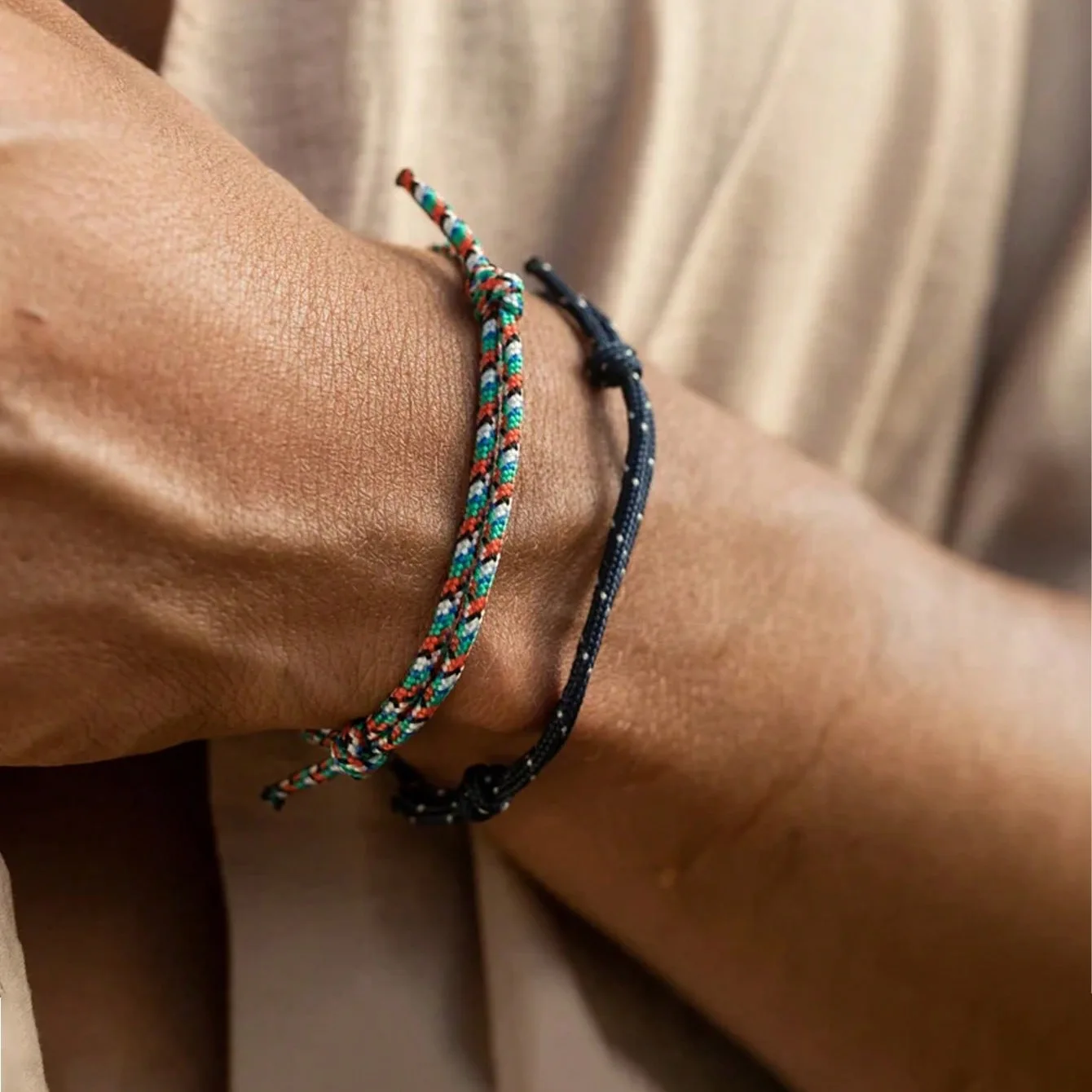 مجموعة أساور سيرفر للرجال والنساء مصنوعة يدويًا لمهرجان بوهو الصيفي والمجوهرات المقاومة للماء من القطن هدية عيد ميلاد #1